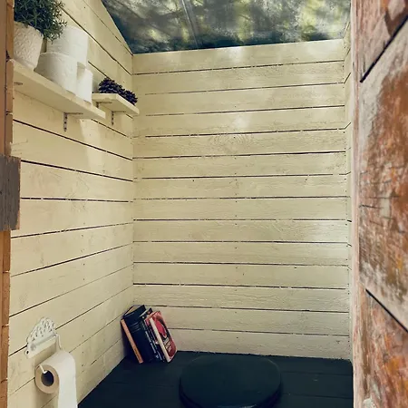 Tikavaelja Glamping Luxury tent