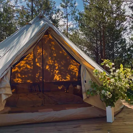 Tikavaelja Glamping Luxury tent *