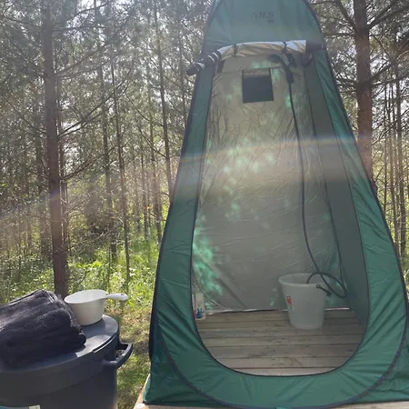Tikavaelja Glamping