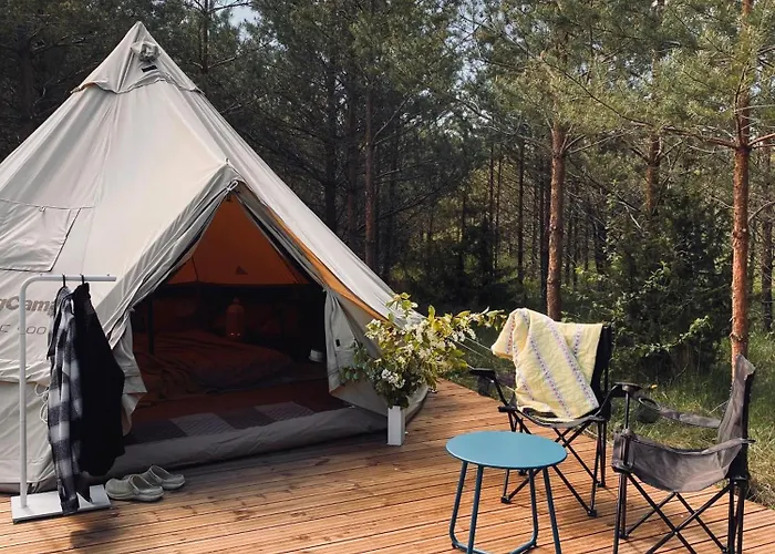Luxury tent Tikavaelja Glamping